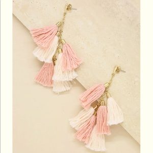 Free with $50 purchase !